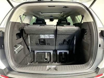 Kia Carnival SX Prestige 2025