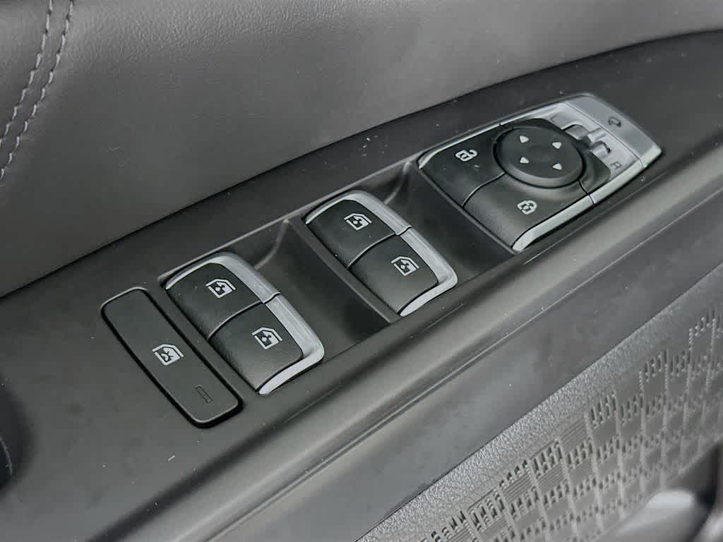 Kia Carnival SX Prestige 2025