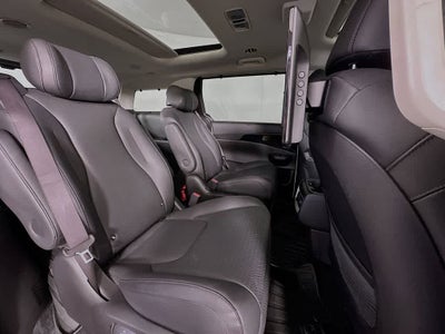 Kia Carnival SX Prestige 2025