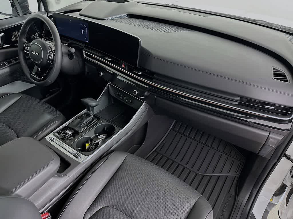 Kia Carnival SX Prestige 2025
