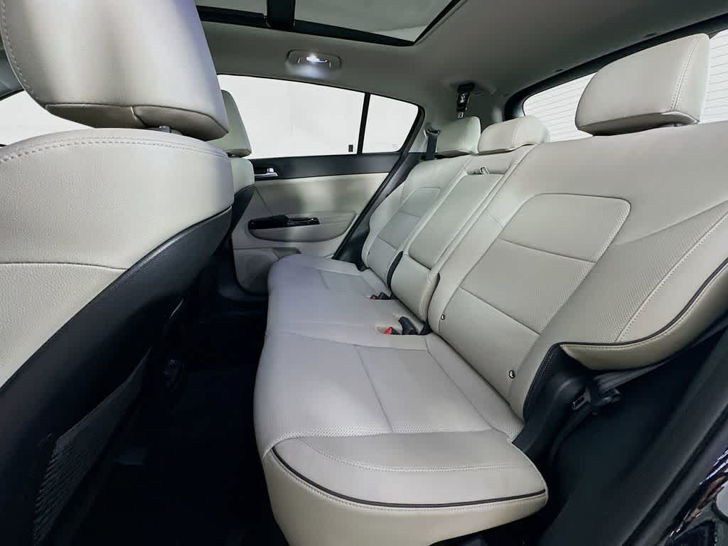 2022 Kia Sportage EX