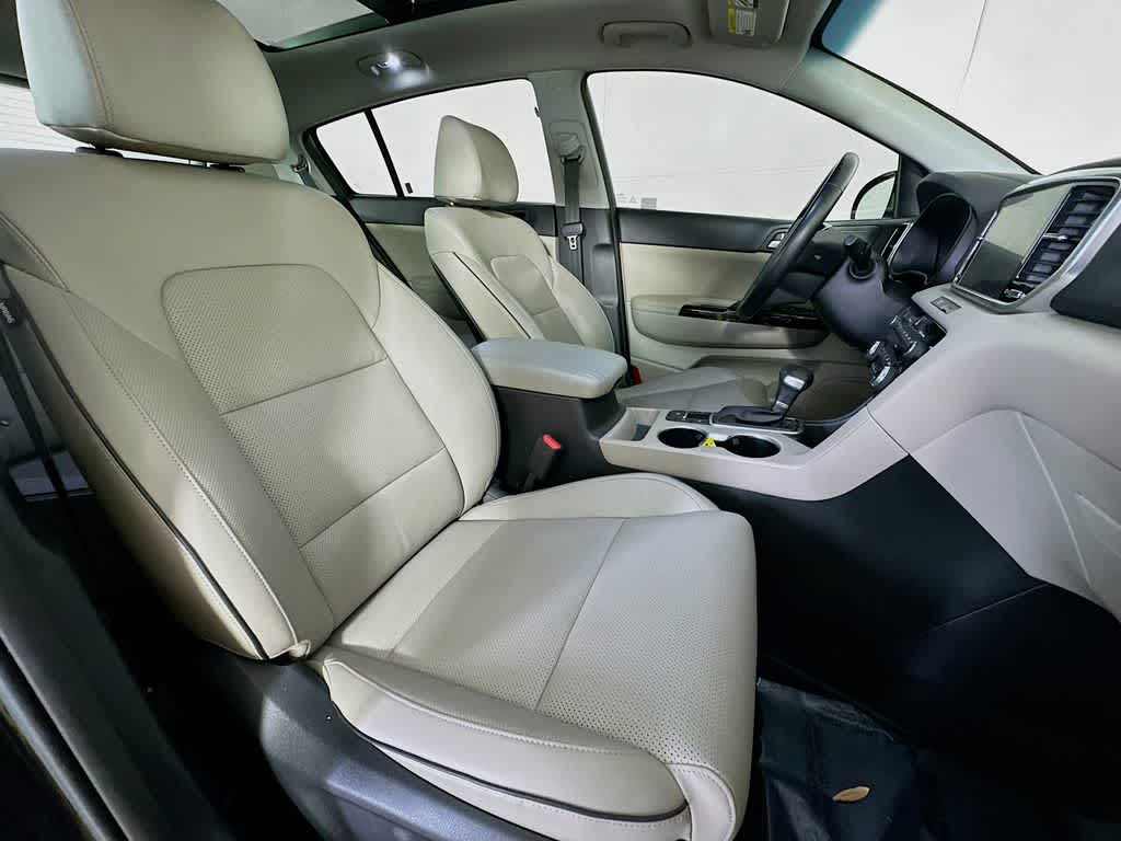 2022 Kia Sportage EX