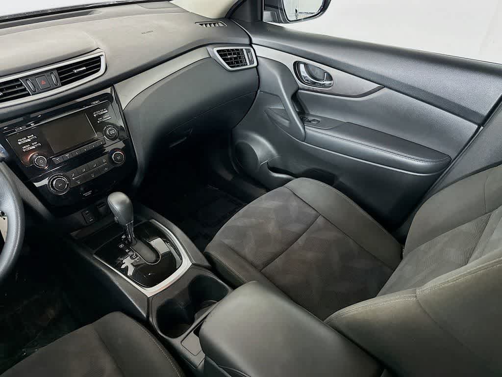 Nissan Rogue S 2016
