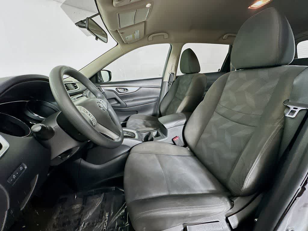 Nissan Rogue S 2016
