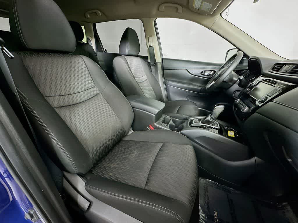 Nissan Rogue SV 2020