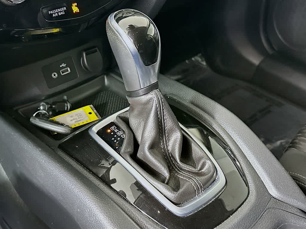 Nissan Rogue SV 2020