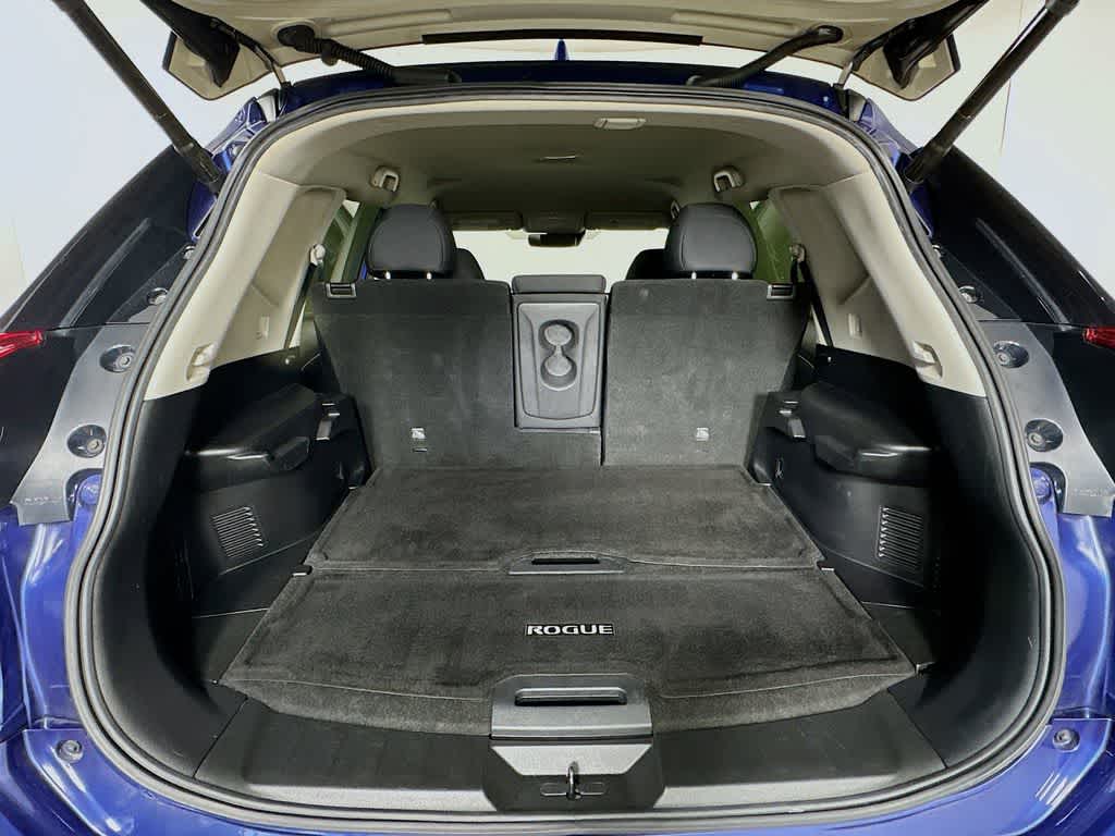 Nissan Rogue SV 2020