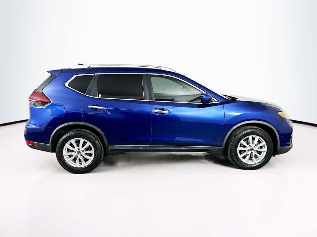 Nissan Rogue SV 2020