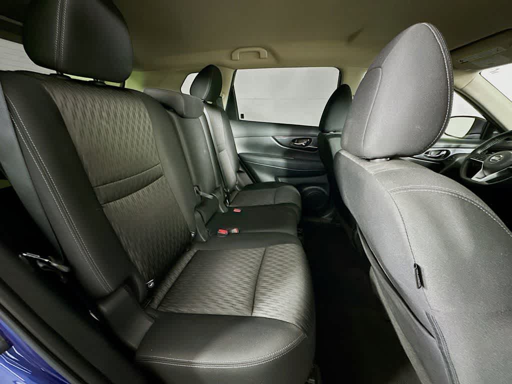 Nissan Rogue SV 2020