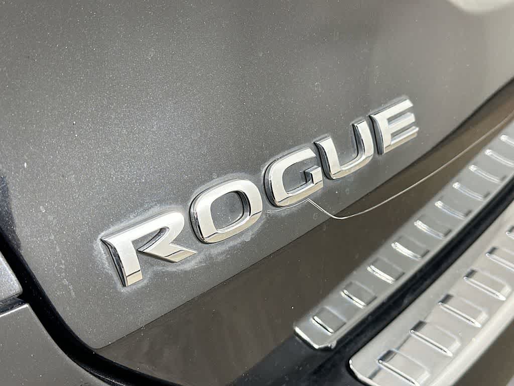 Nissan Rogue S 2016