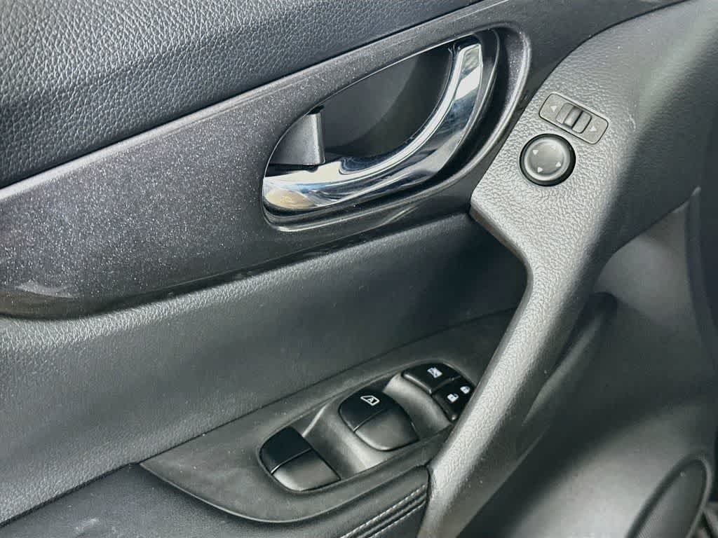 Nissan Rogue SV 2018
