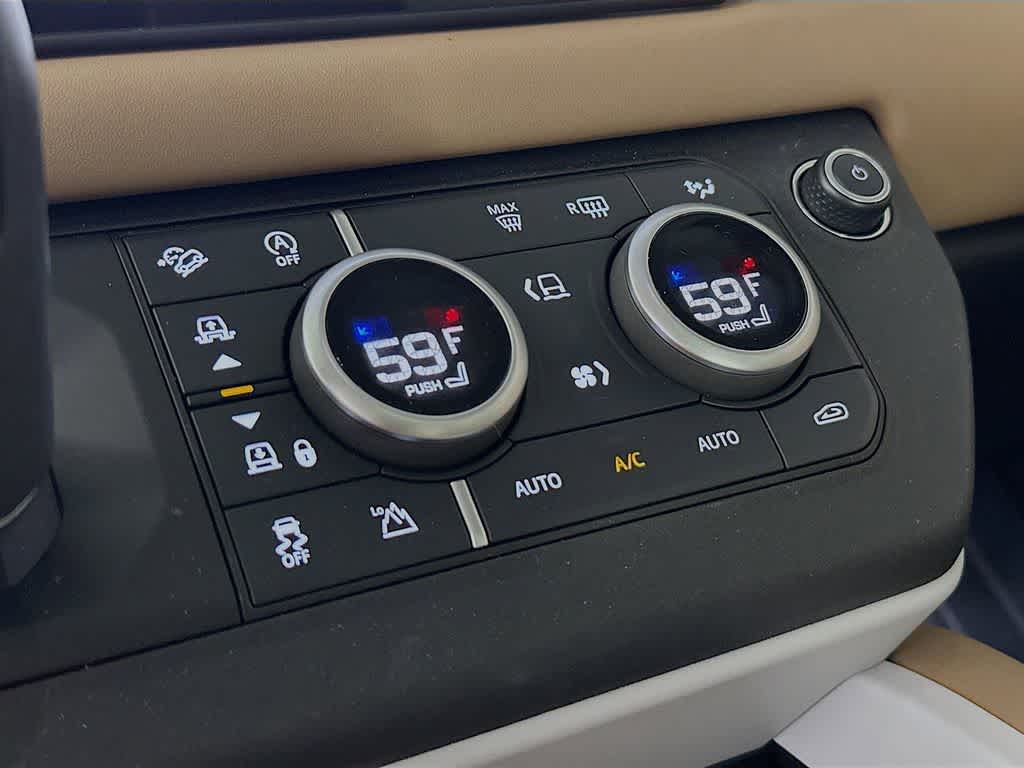 Land Rover Defender X-Dynamic SE 2025