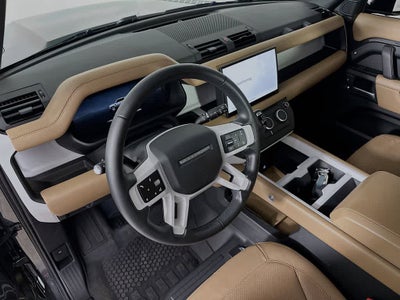 Land Rover Defender X-Dynamic SE 2025