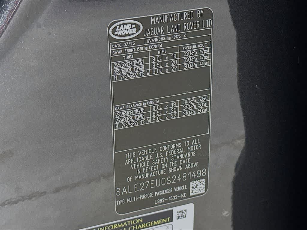 Land Rover Defender X-Dynamic SE 2025