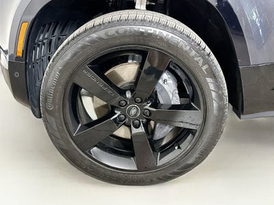 Land Rover Defender X-Dynamic SE 2025