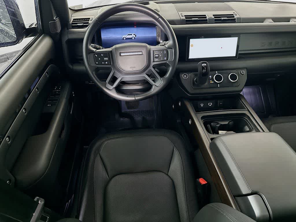 Land Rover Defender X-Dynamic SE 2024