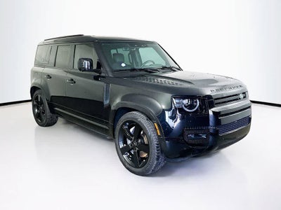 Land Rover Defender X-Dynamic SE 2024