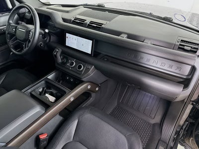 Land Rover Defender X-Dynamic SE 2024