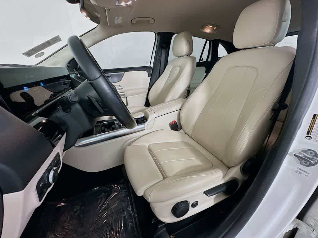 Mercedes-Benz GLA 250 2022 GLA 250