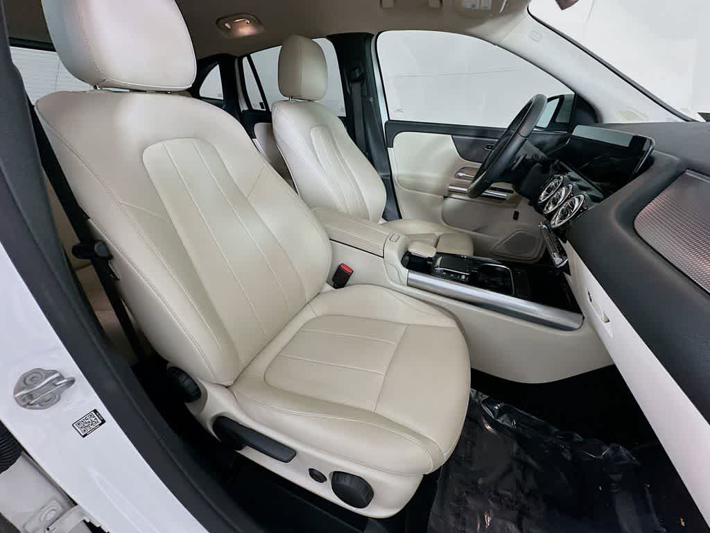 Mercedes-Benz GLA 250 2022 GLA 250