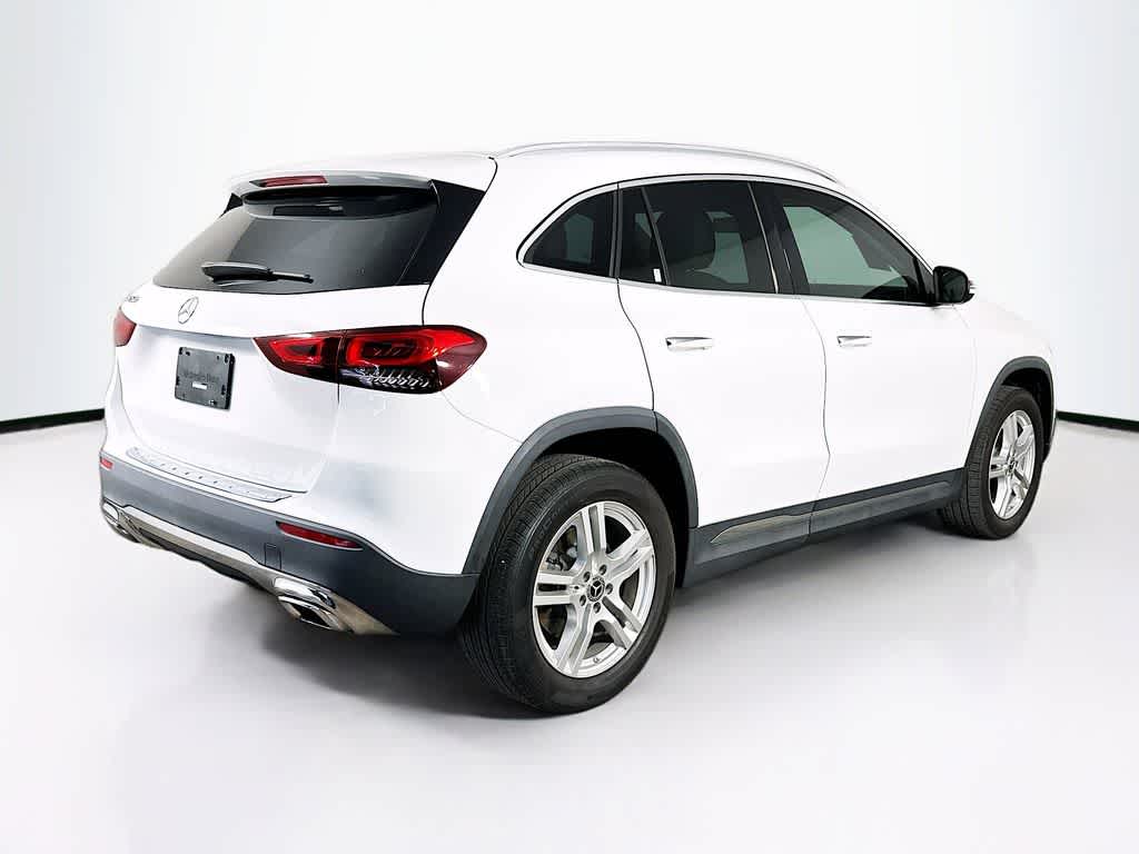 Mercedes-Benz GLA 250 2022 GLA 250