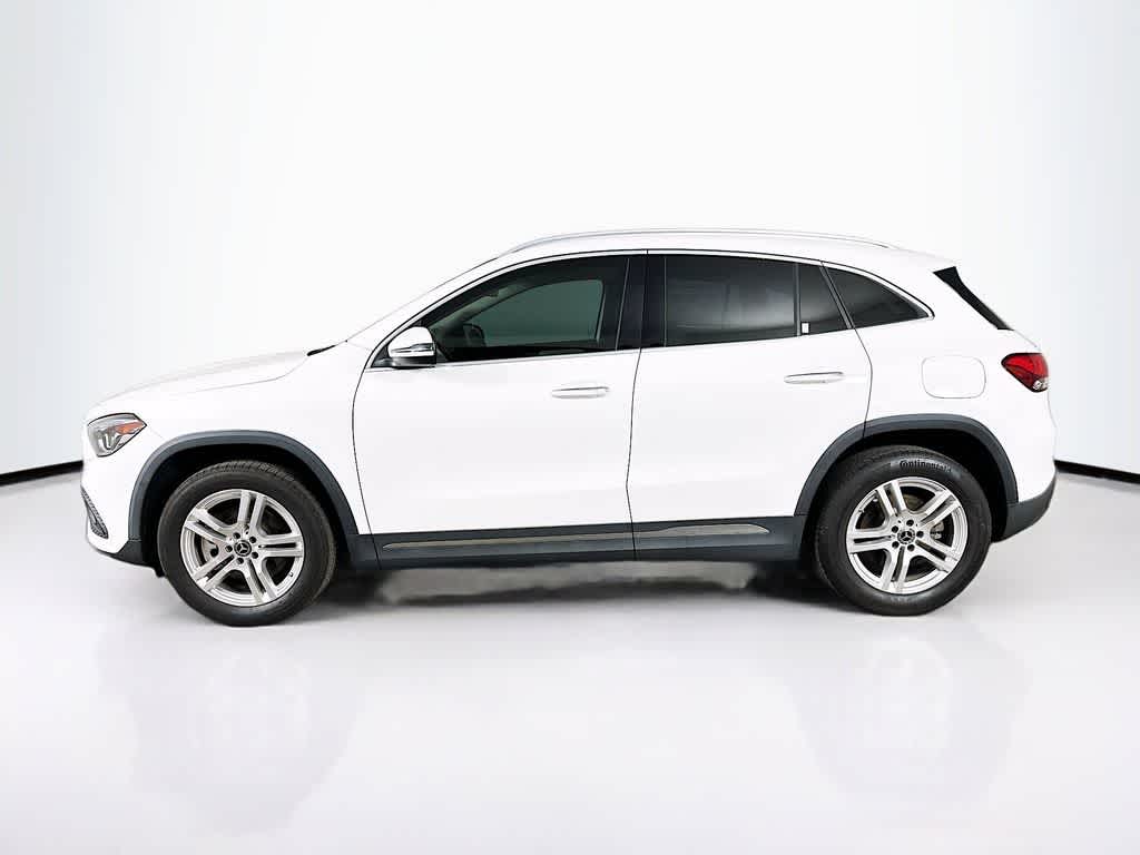 Mercedes-Benz GLA 250 2022 GLA 250