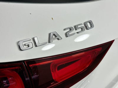 Mercedes-Benz GLA 250 2022 GLA 250