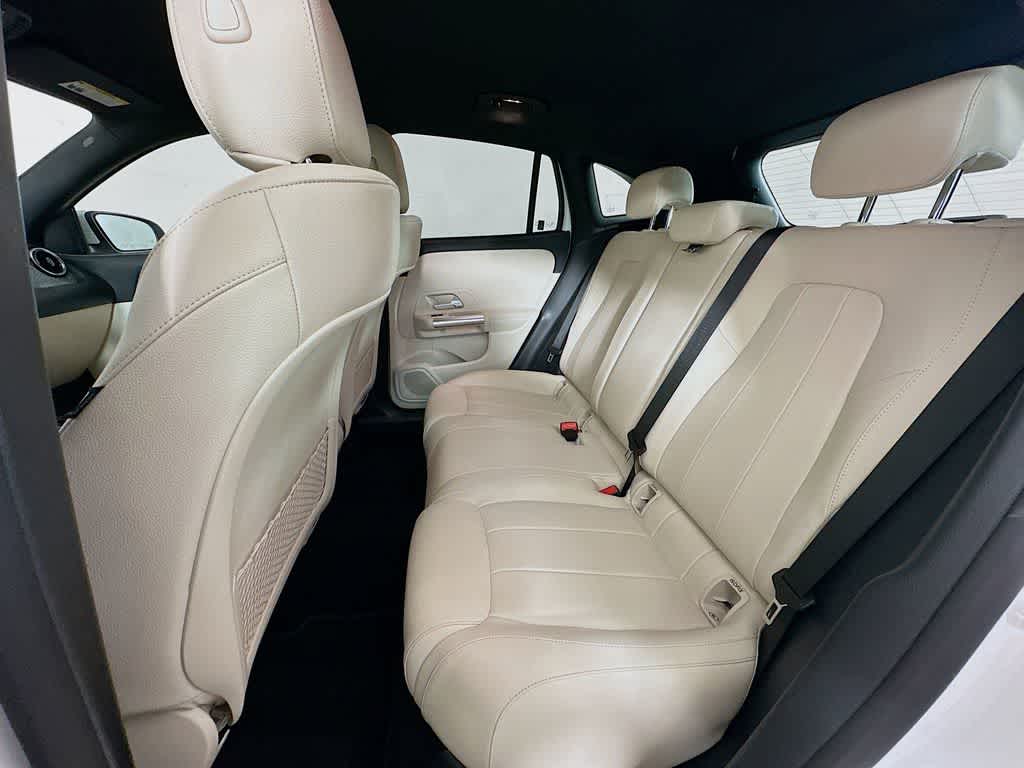 Mercedes-Benz GLA 250 2025 GLA 250
