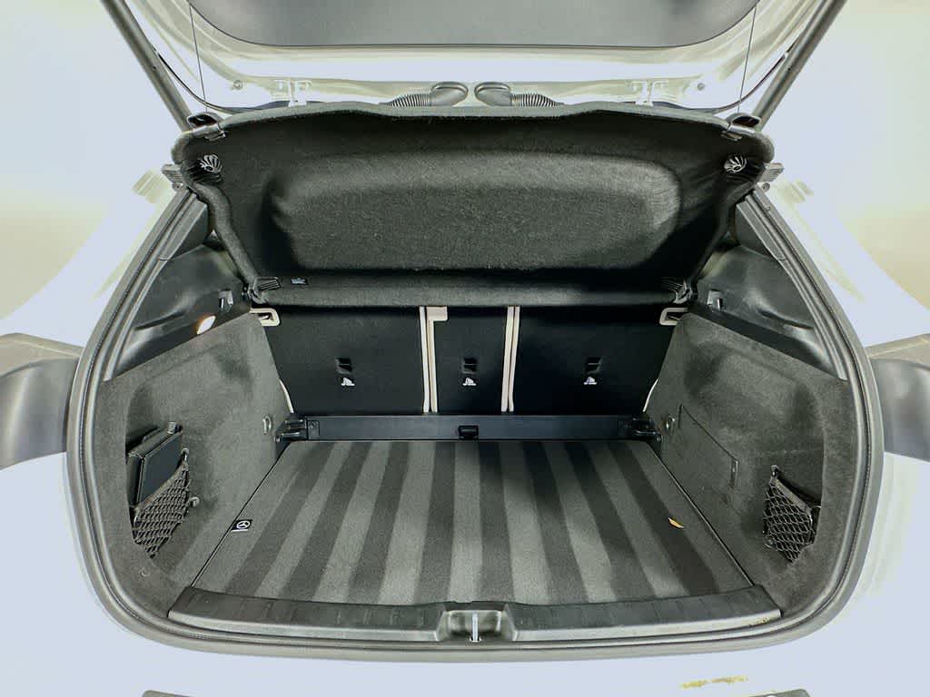 Mercedes-Benz GLA 250 2025 GLA 250