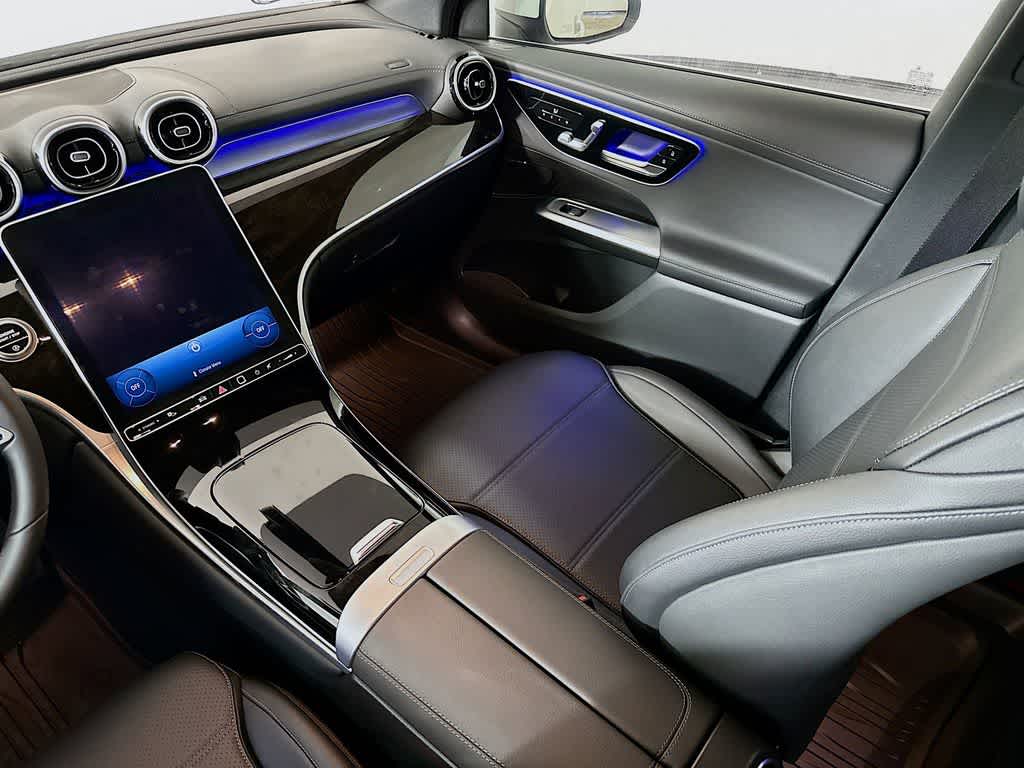 Mercedes-Benz GLC 300 2024 GLC 300