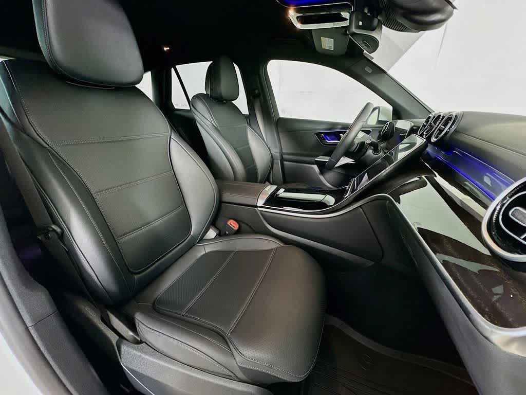 Mercedes-Benz GLC 300 2024 GLC 300