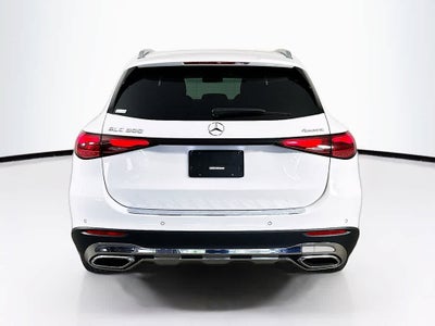 Mercedes-Benz GLC 300 2024 GLC 300