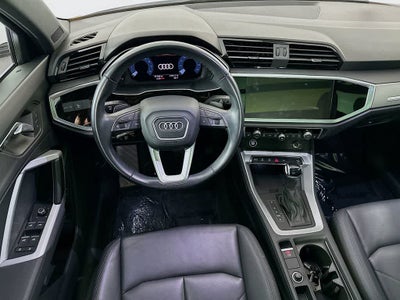Audi Q3 S line Premium 2024