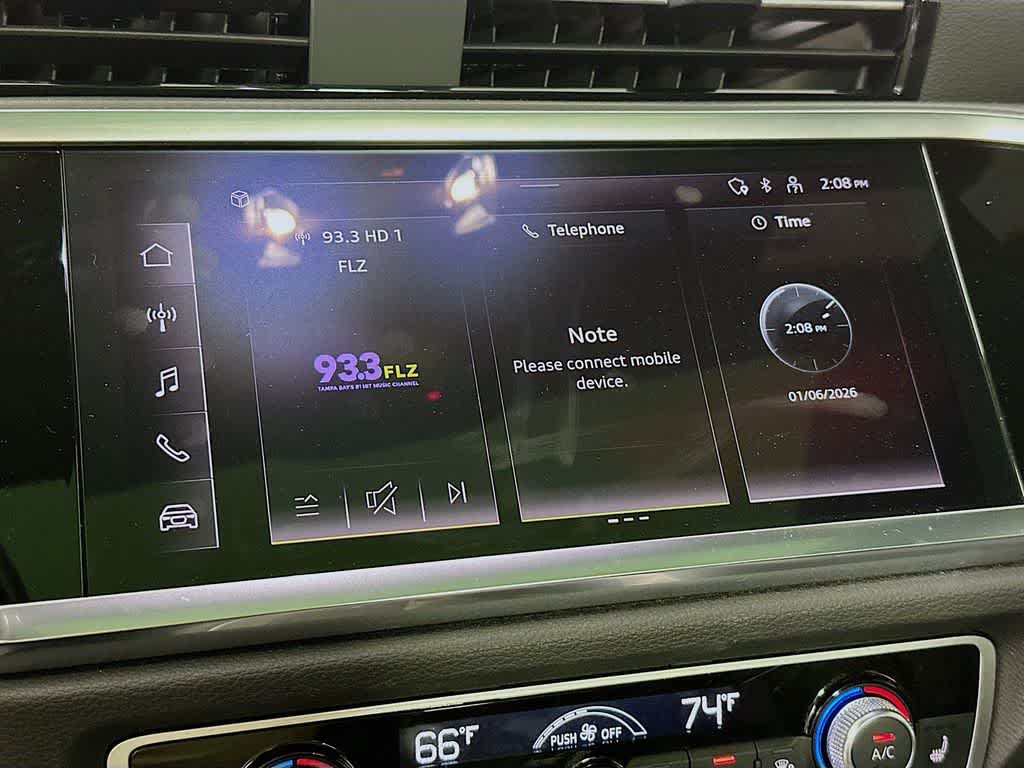 Audi Q3 S line Premium 2024