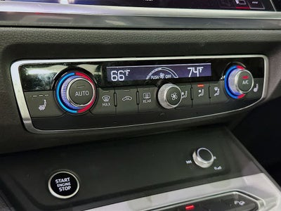 Audi Q3 S line Premium 2024