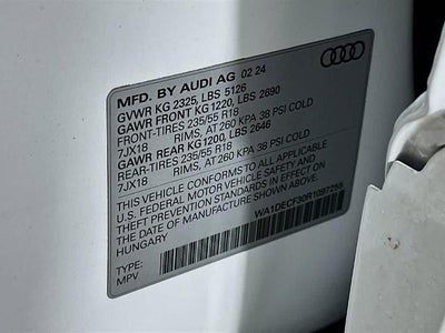 Audi Q3 S line Premium 2024