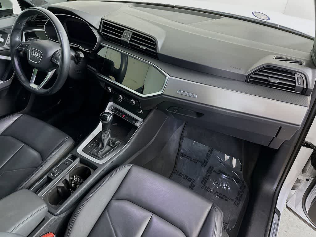 Audi Q3 S line Premium 2024