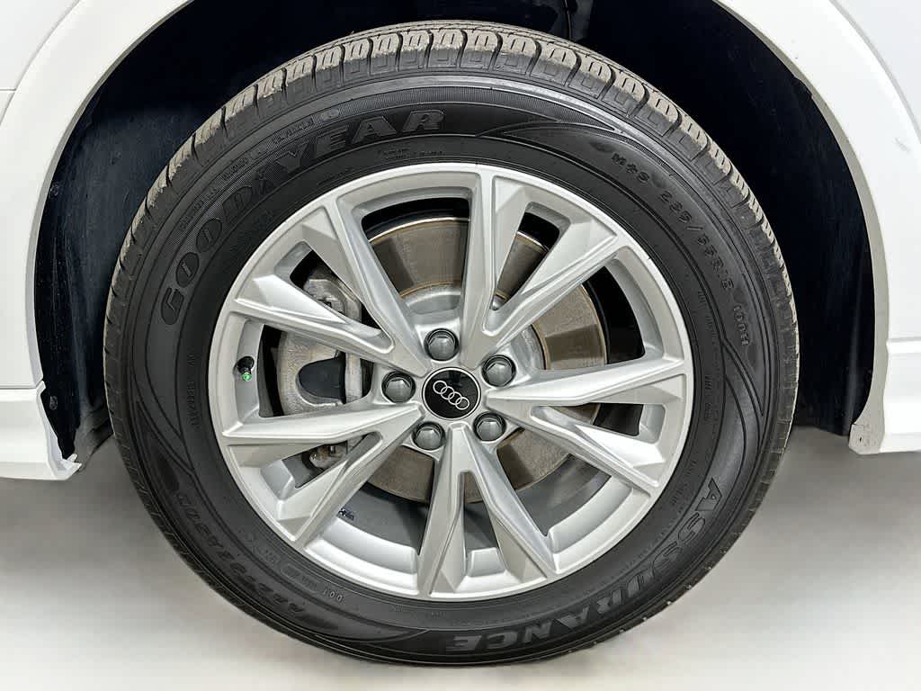 Audi Q3 S line Premium 2024