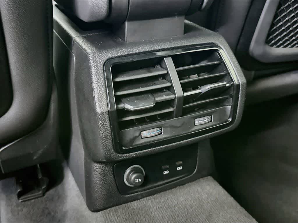 Audi Q3 S line Premium 2025