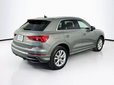 Audi Q3 S line Premium 2025