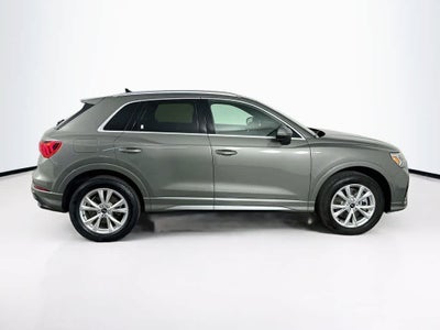 Audi Q3 S line Premium 2025