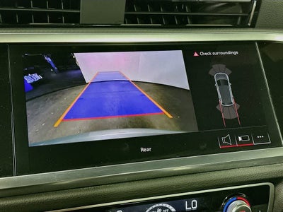 Audi Q3 S line Premium 2025