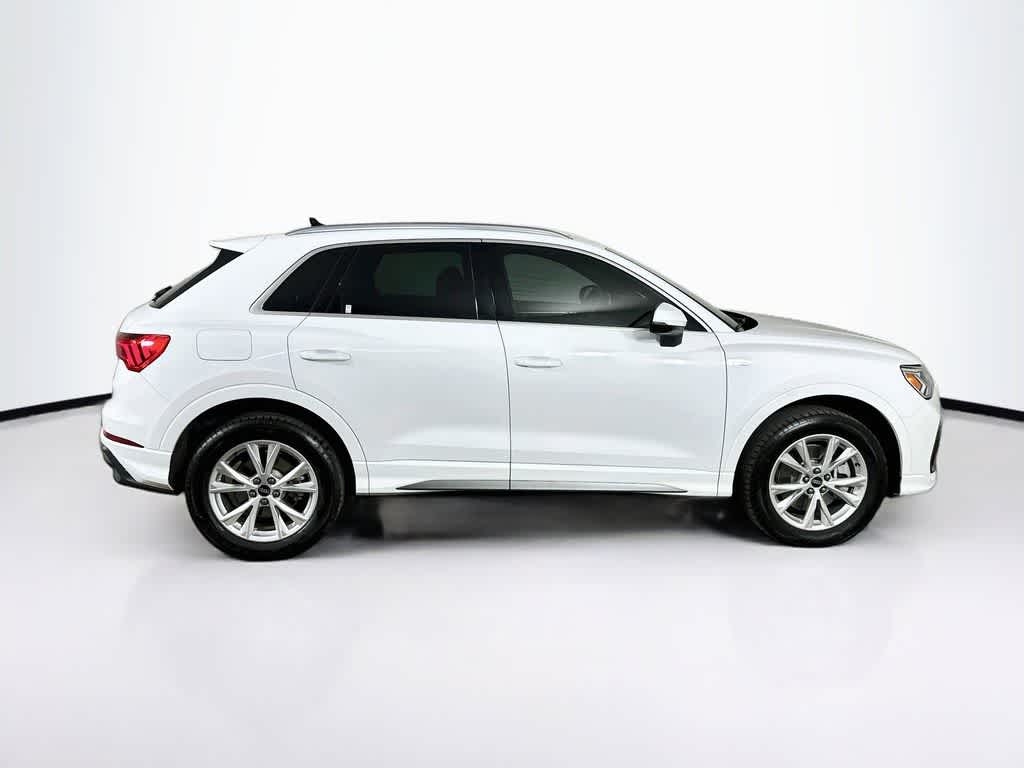 Audi Q3 S line Premium 2025