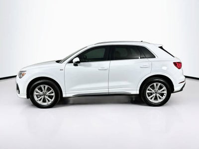 Audi Q3 S line Premium 2025