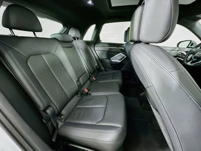 Audi Q3 S line Premium 2025