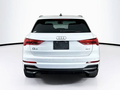Audi Q3 S line Premium 2025