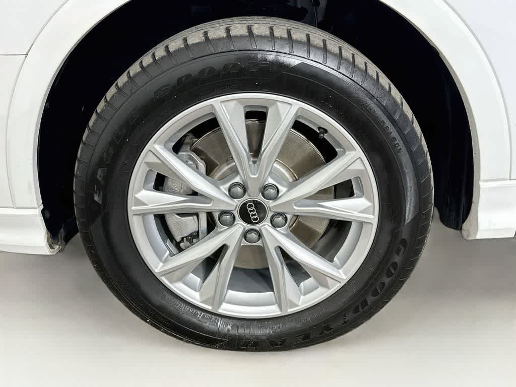 Audi Q3 S line Premium 2025