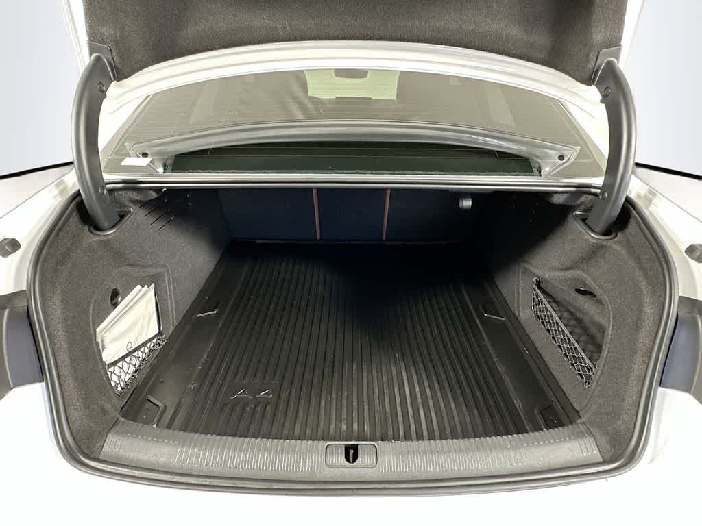 Audi A4 Premium 2021