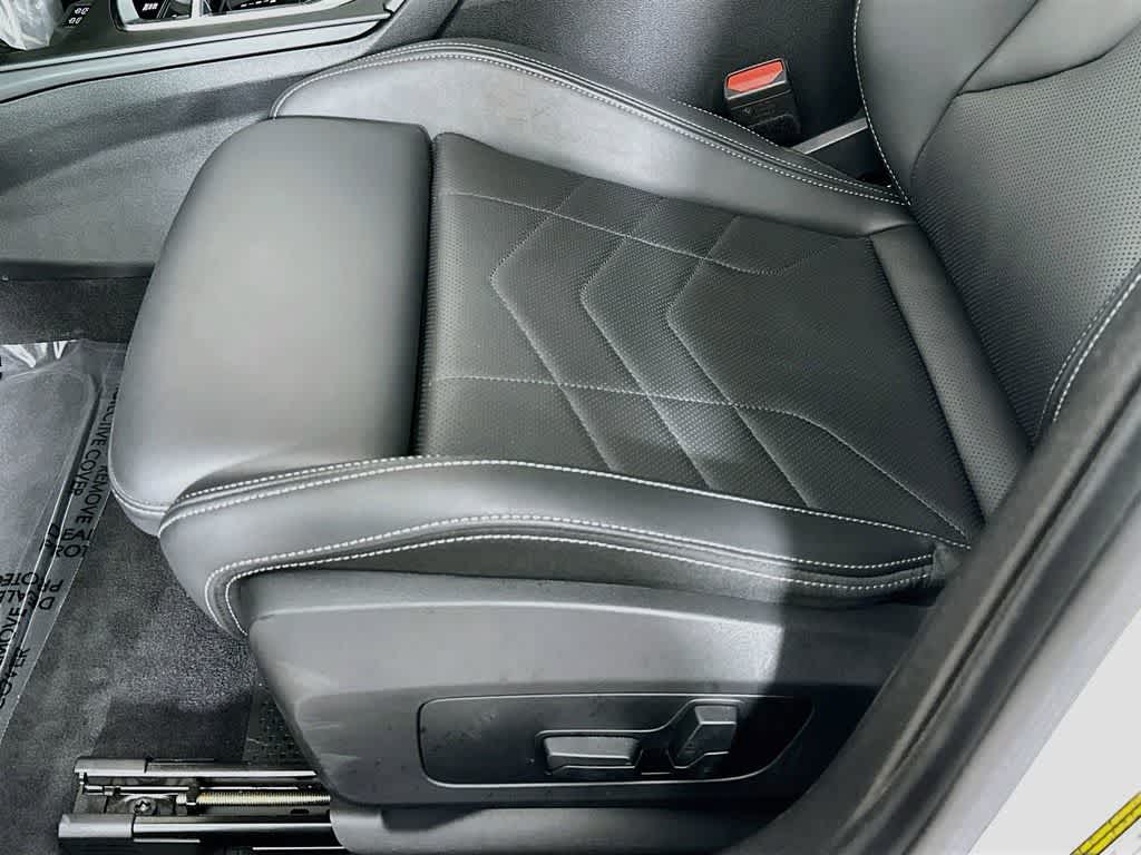 BMW 228 xDrive 2025