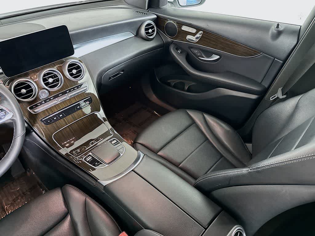 Mercedes-Benz GLC 300 2020 GLC 300